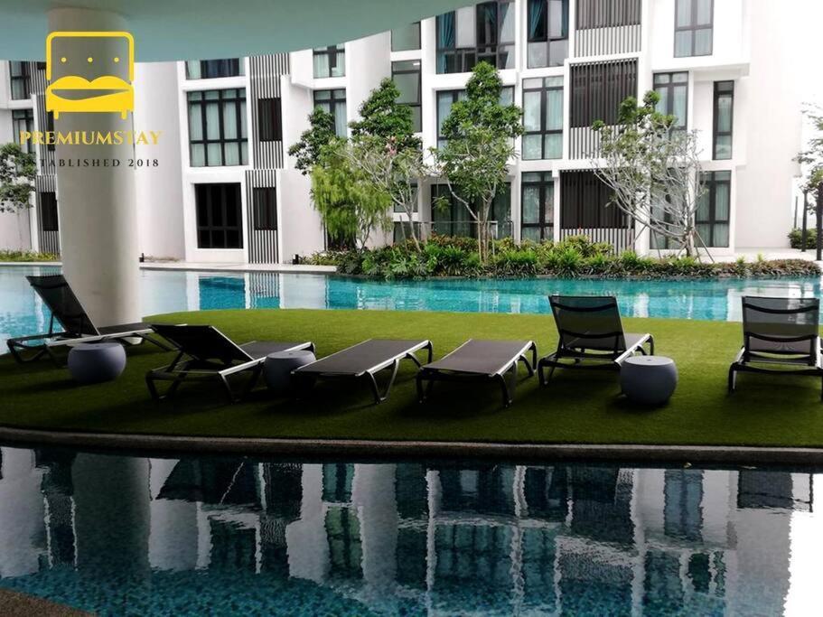 H2O Retreat Studio Home 5Min To Lrt By Premium Stay 페탈링자야 외부 사진