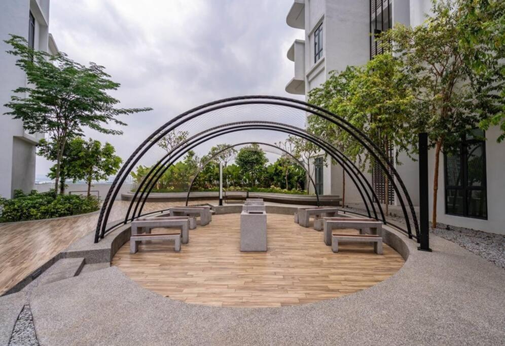 H2O Retreat Studio Home 5Min To Lrt By Premium Stay 페탈링자야 외부 사진